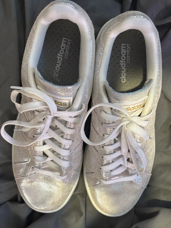 adidas Shoes - adidas Grand Court Women’s Glitter Silver Lace-Up Cloudfoam Sneakers